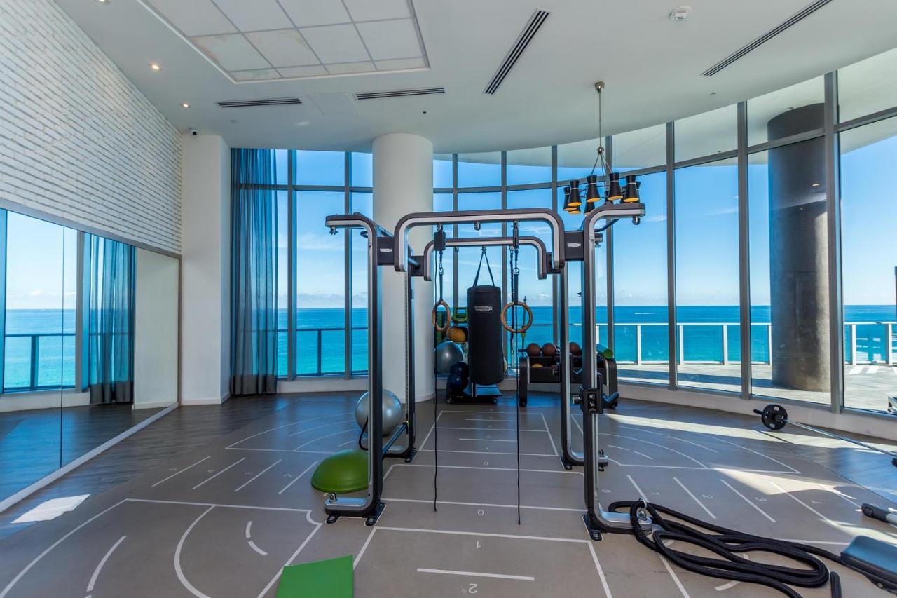 The Ultimate Resort - Beachfront 2 Bedroom Apartment With Direct Ocean View, Rooftop Pool, Hot Tub And Gym Hollywood Esterno foto