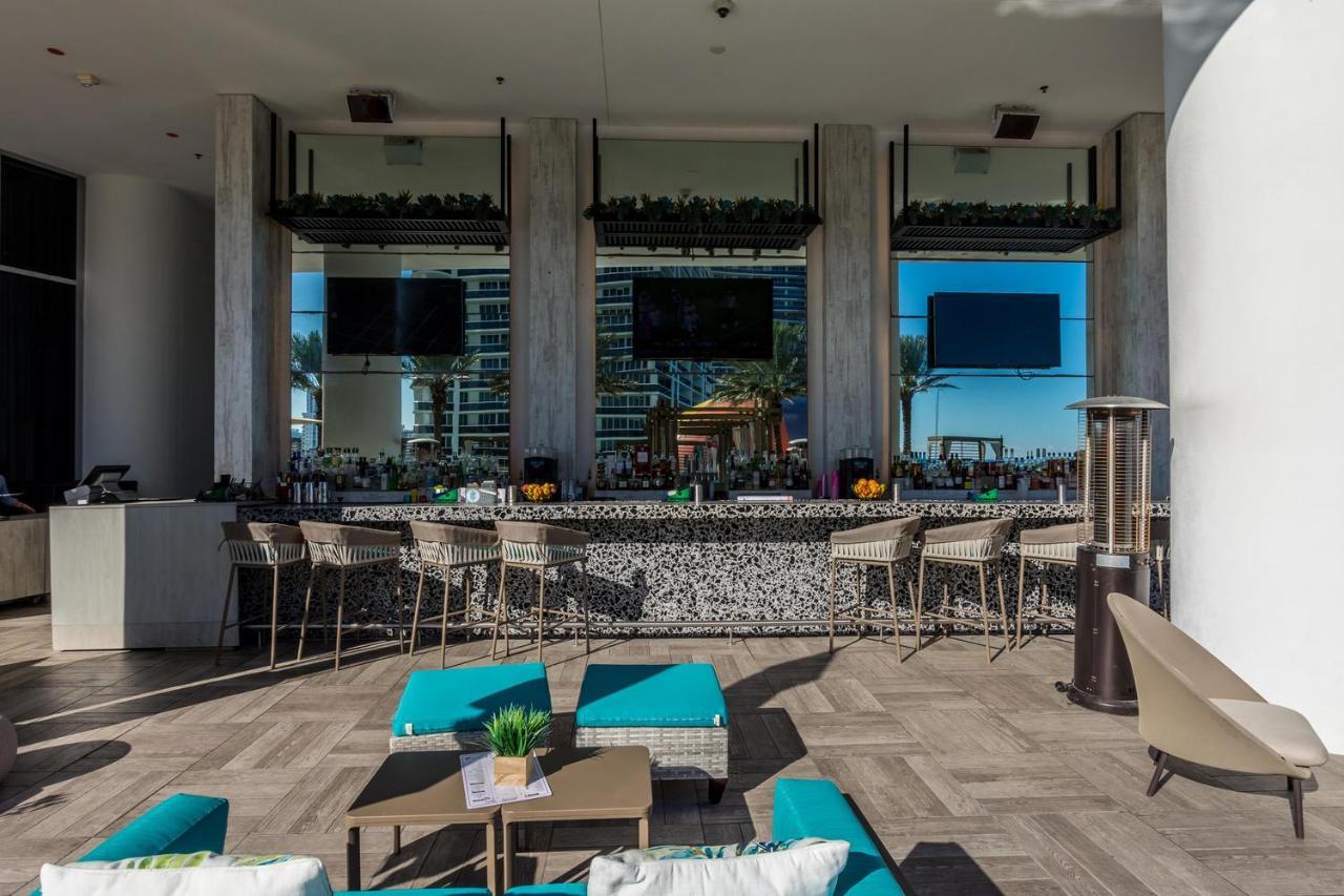 The Ultimate Resort - Beachfront 2 Bedroom Apartment With Direct Ocean View, Rooftop Pool, Hot Tub And Gym Hollywood Esterno foto